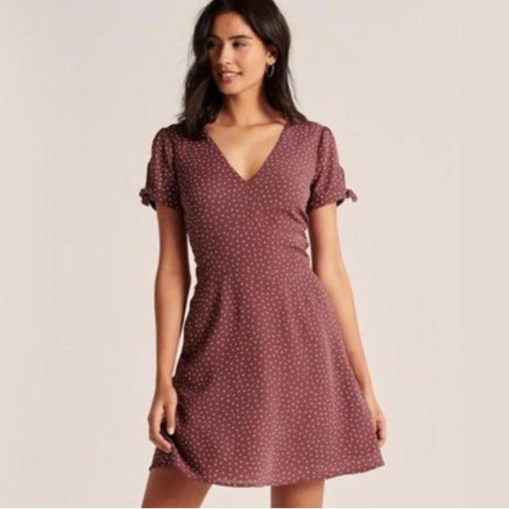 A&F short sleeve polka dot dress